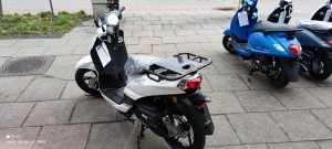 Peugeot Tweet PRO Lieferservice-Roller